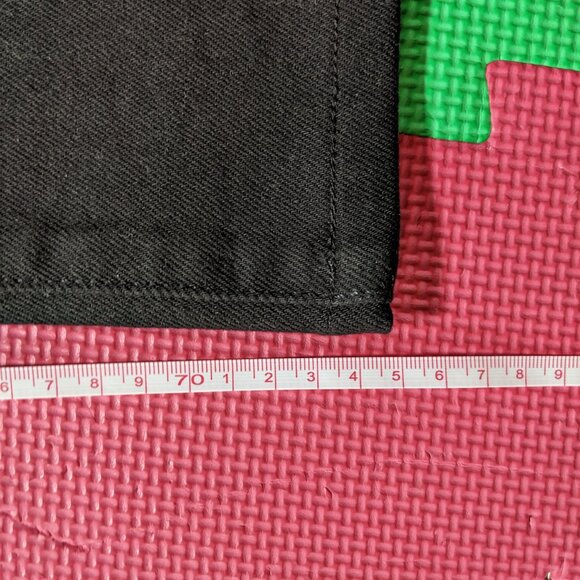 Uniqlo Slim Jeans - Picture 4 of 4